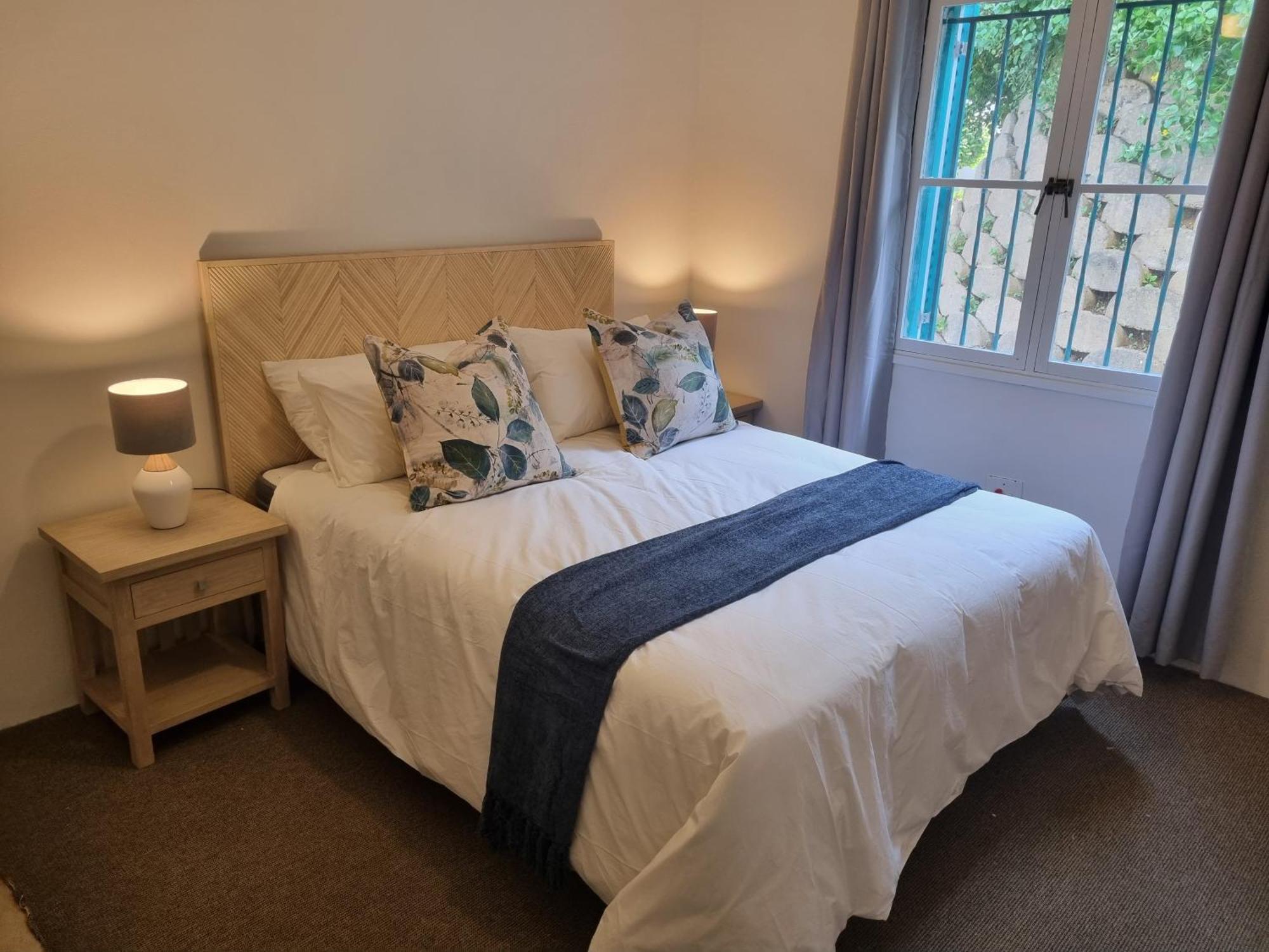 Spacious Ground Floor 3 Bedroom Unit - Shaka's Rock *